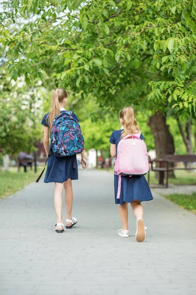 Two Happy Children School Backpacks Concept Back School Learning Friendship — Fotografia de Stock