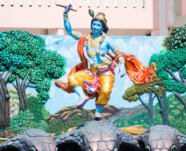 Colorful Life Size Idols Krishna Dancing Prem Mandir Temple Happy — Fotografia de Stock
