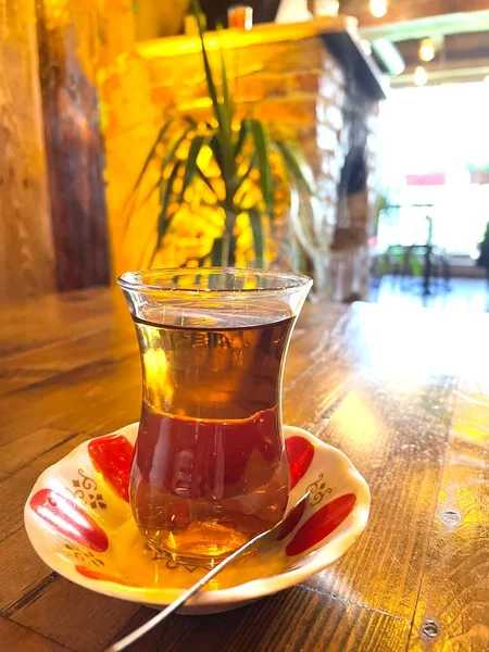 Isztambul Törökország Ízletes Finoman Kelet Ebéd Étel Ital Arany Tea — Stock Fotó