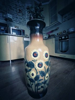 Vazo Ukrayna Ayçiçeği Yaşayan Karanlık Savaş Umudu