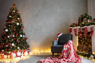 Ev İçi Noel Ağacı Yılbaşı Çiçeklerini Işıklar