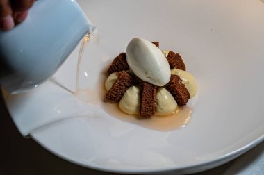 RESTAURANts-Gıda-Mutfak-Bulaşık-Gıda