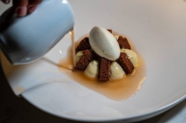 RESTAURANts-Gıda-Mutfak-Bulaşık-Gıda