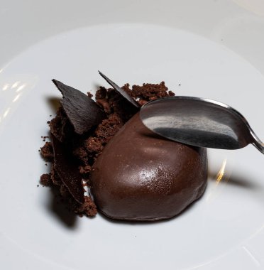 RESTAURANts-Gıda-Mutfak-Bulaşık-Gıda