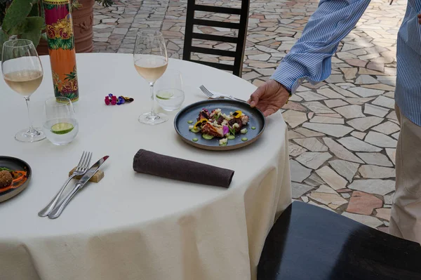 RESTAURANts-Gıda-Mutfak-Bulaşık-Gıda