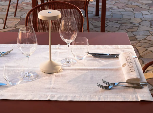 RESTAURANts-Gıda-Mutfak-Bulaşık-Gıda