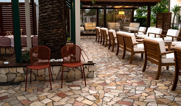 RESTAURANts-Gıda-Mutfak-Bulaşık-Gıda