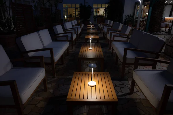RESTAURANts-Gıda-Mutfak-Bulaşık-Gıda
