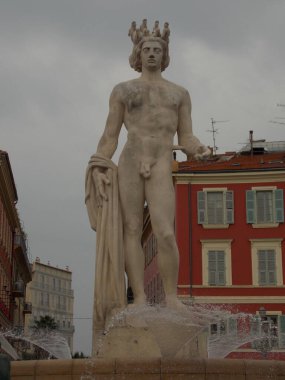 El Apolo de Güzel şehir