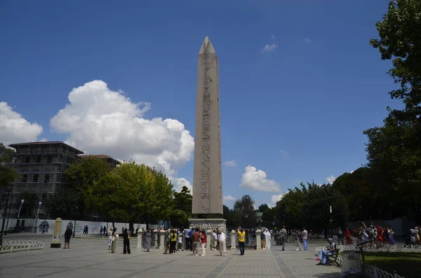 Istanbul Fatih Turkije Augustus 2022 Sultanahmet Plein Obelisk Toerist — Stockfoto