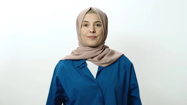 Triste Insatisfaite Colère Hijab Jeune Femme Qui Raconte Qui Passe — Photo