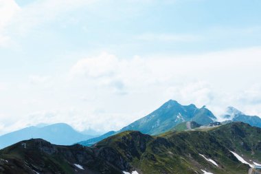 Aibga Dağı Kafkasya 'da panoramik manzara