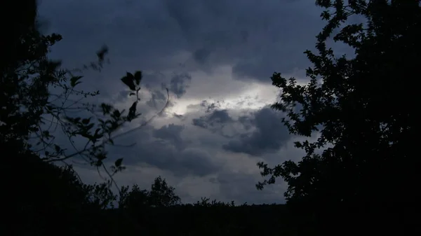 Καλοκαίρι Ουκρανικές Καταιγίδες Ουρανοί Σύννεφα Καταιγίδας Θερμές Καλοκαιρινές Καταιγίδες Θυελλώδης — Φωτογραφία Αρχείου