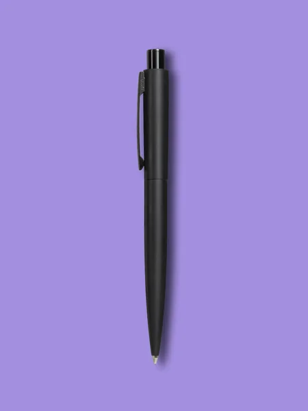 Black Ballpoint Pen Purple Background Black Ballpoint Pen Shadow Copy — Stock Photo, Image