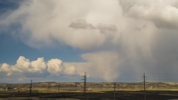 Tijdsverloop Beelden Van Snel Bewegende Donkere Wolken Vormen Zich Stormachtige — Stockvideo