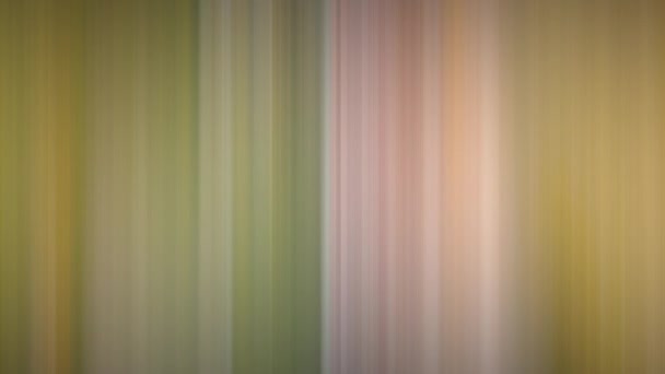 Абстрактный размытый движущийся фон с вертикальным линейным узором, изменяющим формы и цвета. Текстурированный светящийся фон для презентаций — стоковое видео