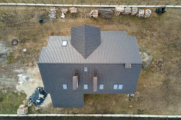 Vista Aérea Telhado Casa Coberta Com Telhas Cerâmica Cobertura Edifício — Fotografia de Stock