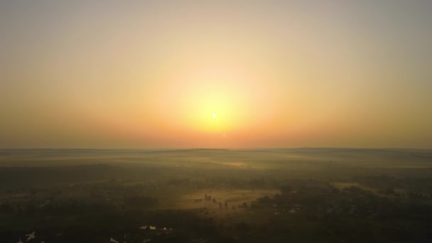 Aerial View Foggy Sunrise Residential Houses Suburban Rural Area — Vídeo de Stock