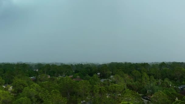 Landscape Dark Ominous Clouds Forming Stormy Sky Heavy Thunderstorm Rural — Vídeo de stock