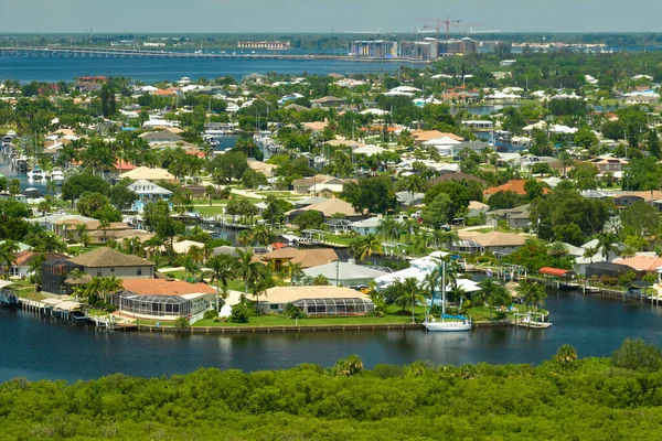Aerial View Residential Suburbs Private Homes Located Wildlife Wetlands Green — Stock Photo, Image