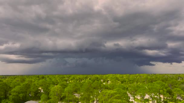 Landscape Dark Ominous Clouds Forming Stormy Sky Heavy Thunderstorm Rural — Vídeo de stock