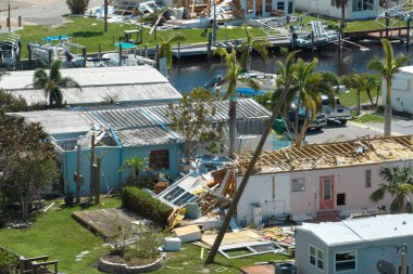 Ian Kasırgası Florida yerleşim bölgesindeki evleri yok etti. Doğal afet ve bunun sonuçları.