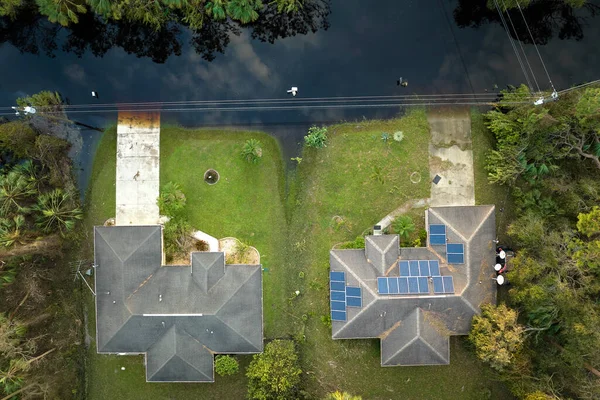 Umgeben Vom Hurrikan Ian Überschwemmen Regenfälle Häuser Einem Wohngebiet Florida — Stockfoto