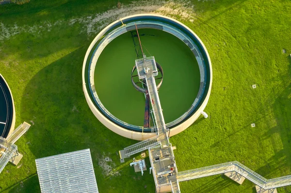 Aerial View Modern Water Cleaning Facility Urban Wastewater Treatment Plant — Stok fotoğraf