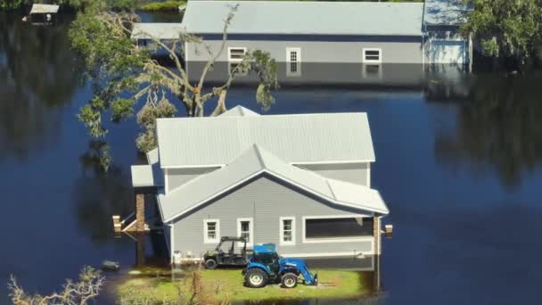 Casa Inundada Pelo Furacão Ian Chuva Área Residencial Flórida Consequências — Vídeo de Stock