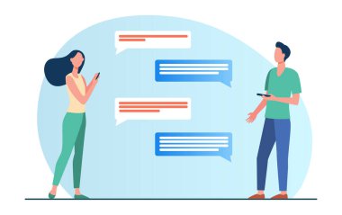 Kadın ve erkek internette sohbet ediyorlar. İnsanlar cep telefonu, konuşma balonu, mesafeli düz vektör çizimi kullanıyor. İletişim, sancak için internet konsepti, web sitesi tasarımı veya iniş web sayfası