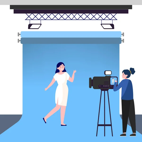 Camerawoman Trabajando Con Modelo Estudio Filmación Vídeo Fondo Azul Ilustración — Vector de stock