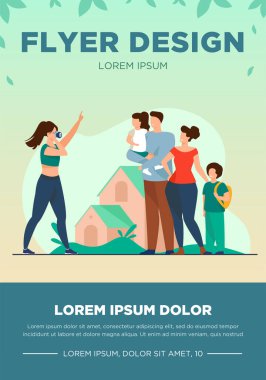 Mutlu bir ailenin fotoğrafını çeken bir kadın.