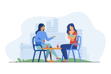 Kafede yeni doğmuş bir bebekle oturan neşeli kadınlar. Bebeğim, anne, göğüs resmi. Pankart, web sitesi tasarımı veya iniş web sayfası için annelik ve emzirme kavramı