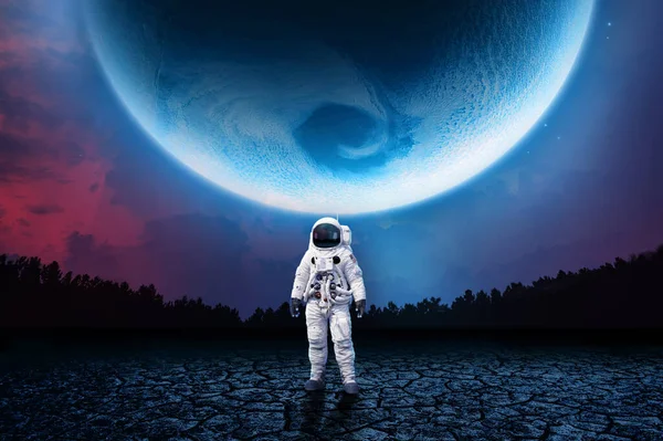Render Astronaut Walk Moon Wear Cosmosuit Future Concept — Photo