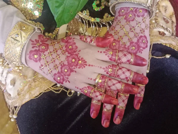 Hand Female Hands Holding Flower Bride — Stock Photo, Image
