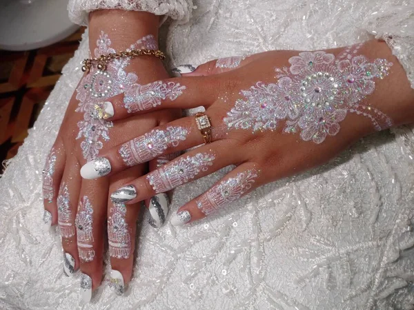 Esküvő Gyűrű Menyasszony Vőlegény — Stock Fotó