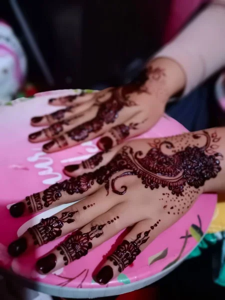 Schöne Henna Hochzeitstag — Stockfoto