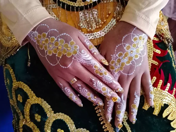Традиционный Индийский Танец Виде Жениха Невесты — стоковое фото