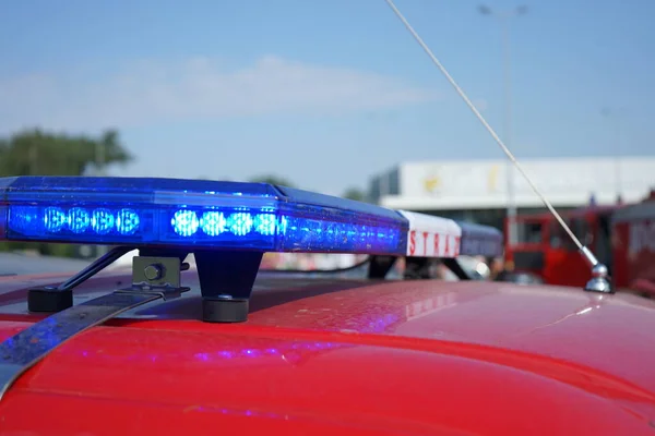 İtfaiye aracının hafif çubuğu