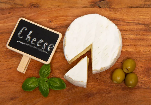 Camembert Fromage Sur Planche Découper Bois — Photo