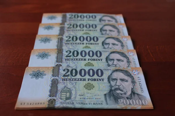 20000 Forint Billetes Entre —  Fotos de Stock