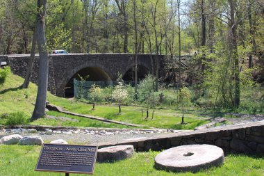 Philadelphia ve Banliyöler Washington kavşağı ve Yeni Umut Bomans Tepesi Kulesi ve çiçek rezervi