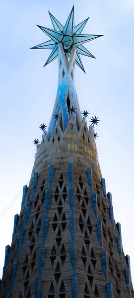 Belangrijkste Ster Van Toren Van Maagd Maria Van Sagrada Familia — Stockfoto