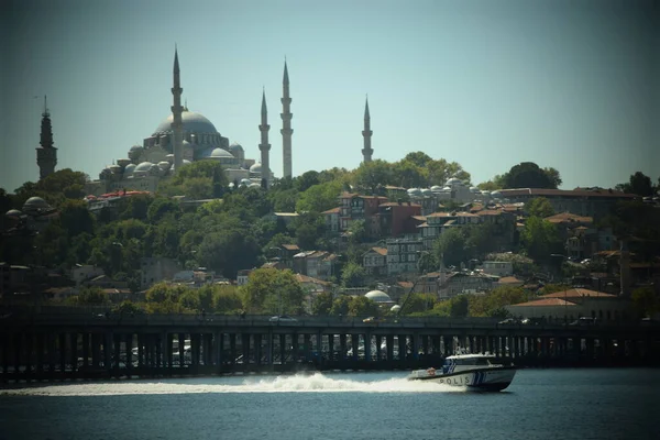 Vista Bósforo Sobre Mesquita Suleymaniye — Fotografia de Stock