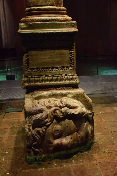 Art Objekt Yerebatan Sarnici Istanbul Turkey Basilica Cistern Medusa — Stock Photo, Image