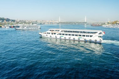 İstanbul 'daki yolcu gemisi, İstanbul, İstanbul' da toplu taşımacılık.