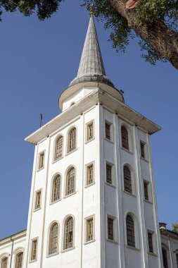  Türkiye, İstanbul; 17 Ağustos 2022: Kuleli Askeri Lisesi, İstanbul, Türkiye. Kuleli Askeri Lisesi binası, aslında Kuleli Süvari Kışlası..