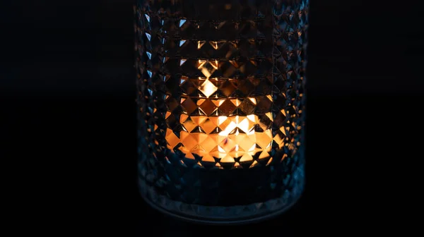 Candle Glass Rays Light Refracted Walls Glass High Quality Photo — Stock Photo, Image