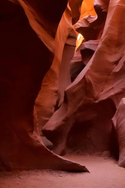 アンテロープ キャニオンの赤い岩の形成 アリゾナ州 — ストック写真