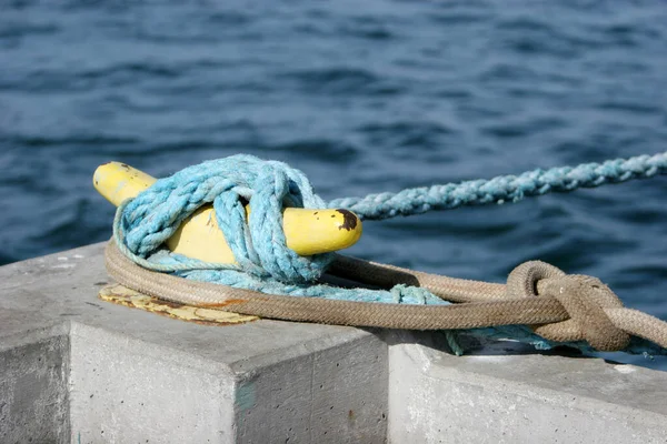 Safety Rope Boat — Stock Photo, Image